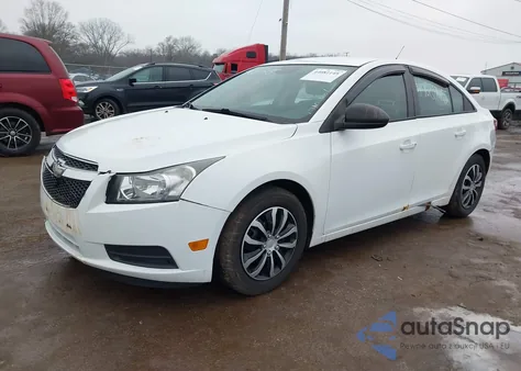 2013 Chevrolet Cruze Ls Auto z USA, uszkodzony, nr VIN 1G1PA5SH2D7254875